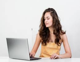 Secretcv.com